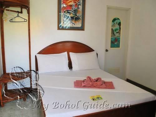 ホテルIsis Bungalows パングラオ 部屋 写真